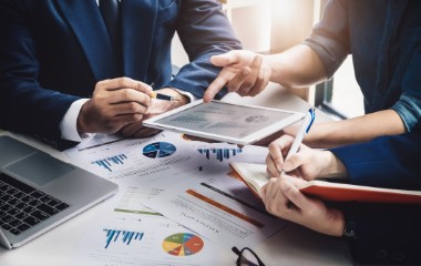 Qualitative and Quantitative Research